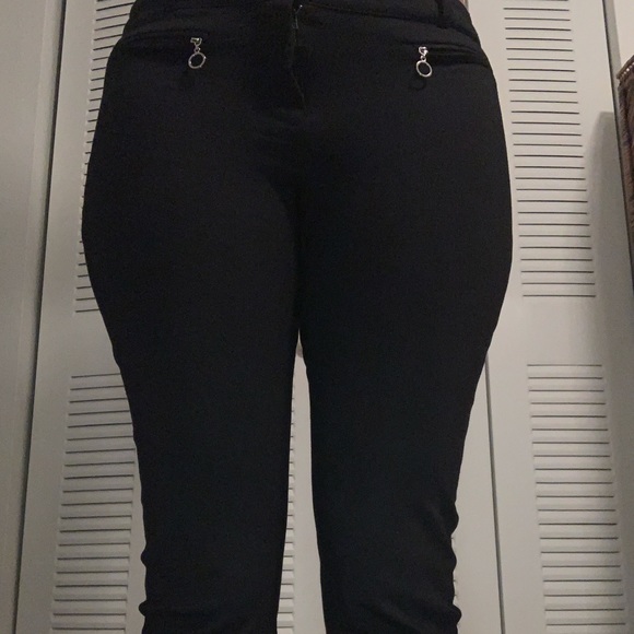 Pants - Picture 4 of 4